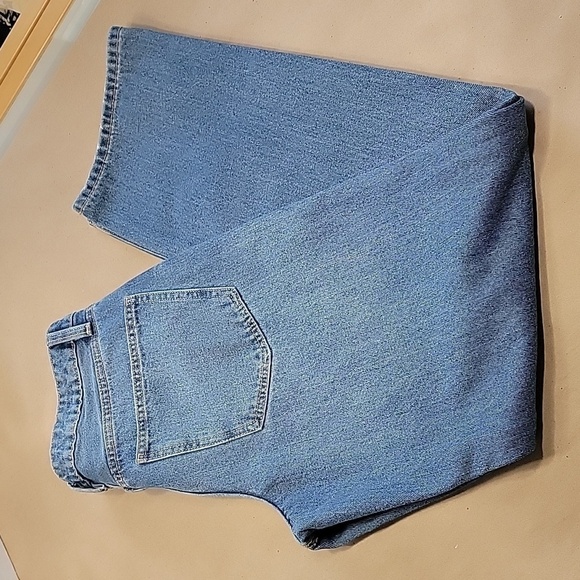 refuge Denim - Refuge Denim Size 03 Straight Leg Jeans, Excellent Used Condition